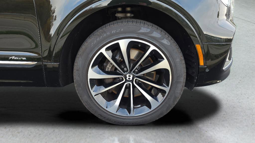 Used 2023 Bentley Bentayga image 6