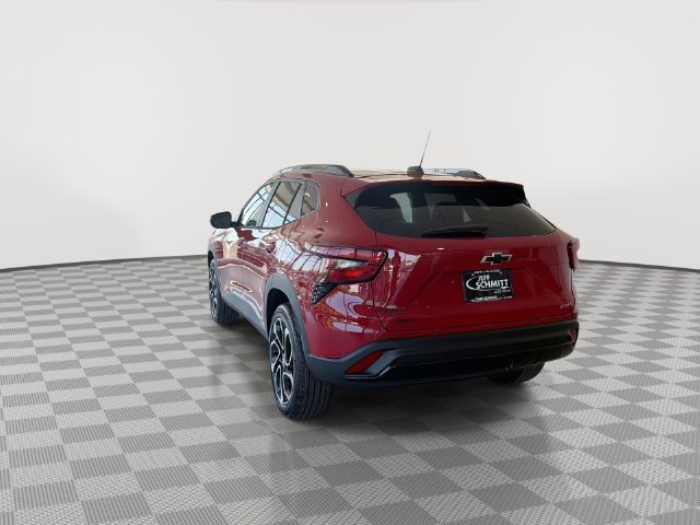 New 2026 Chevrolet Trax RS w/ Driver Confidence Package FWD image 8