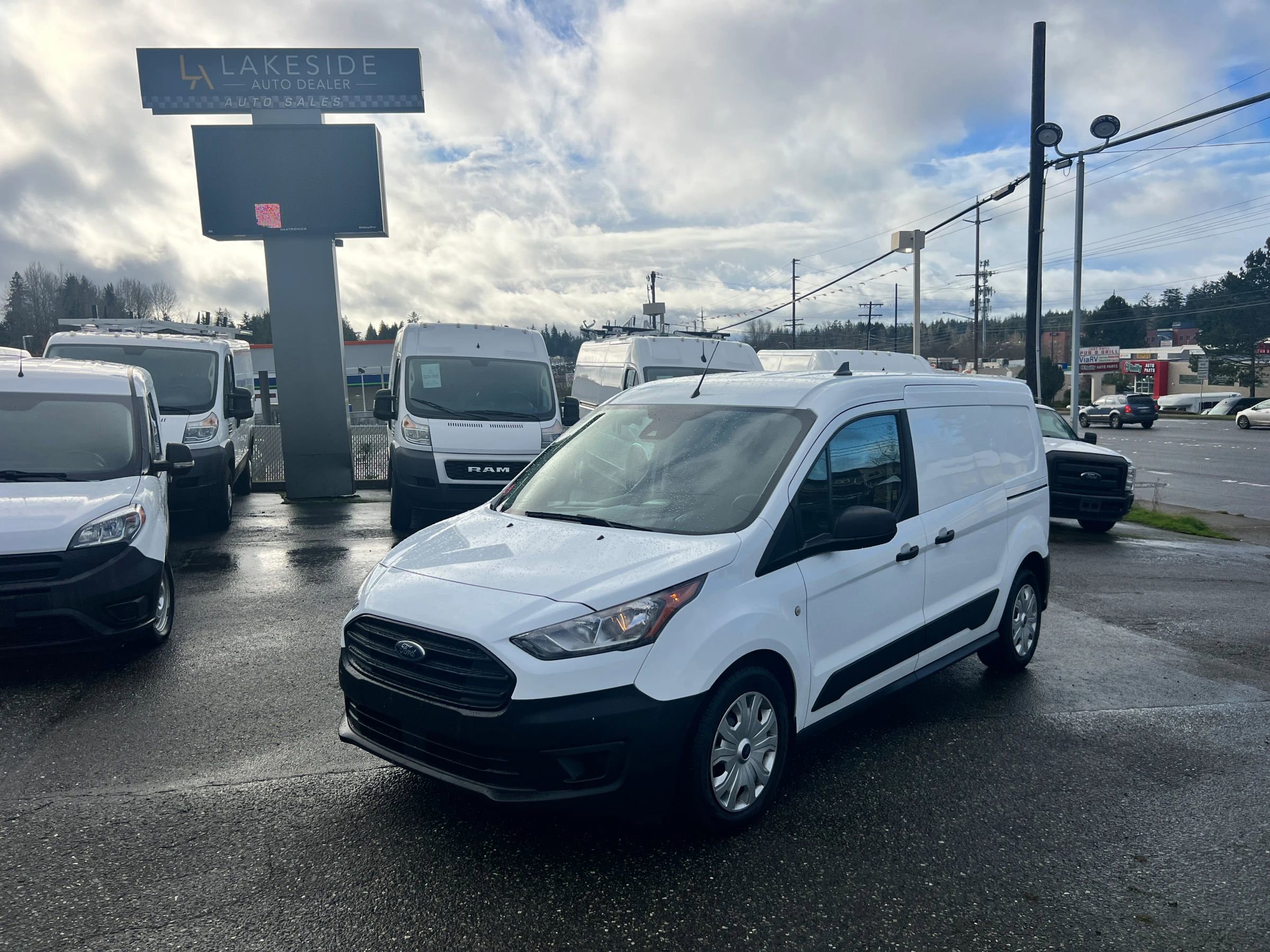 Used 2021 Ford Transit Connect XL
