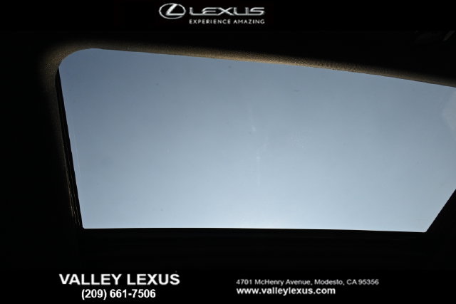 Used 2025 Lexus GX 550 AWD/4WD image 6