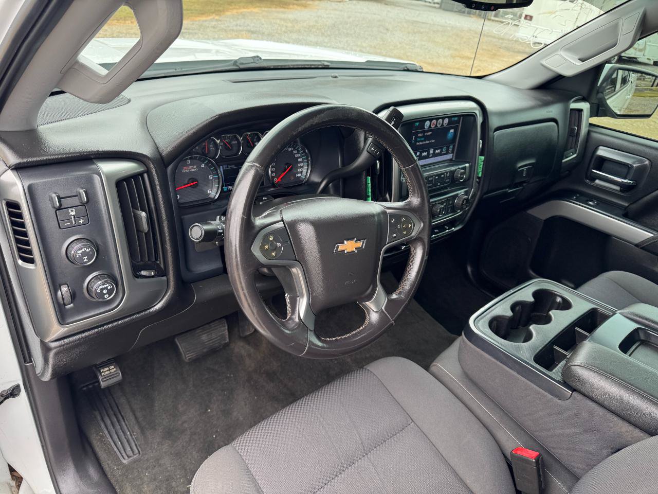 Used 2018 Chevrolet Silverado 1500 LT w/ All Star Edition AWD/4WD image 28