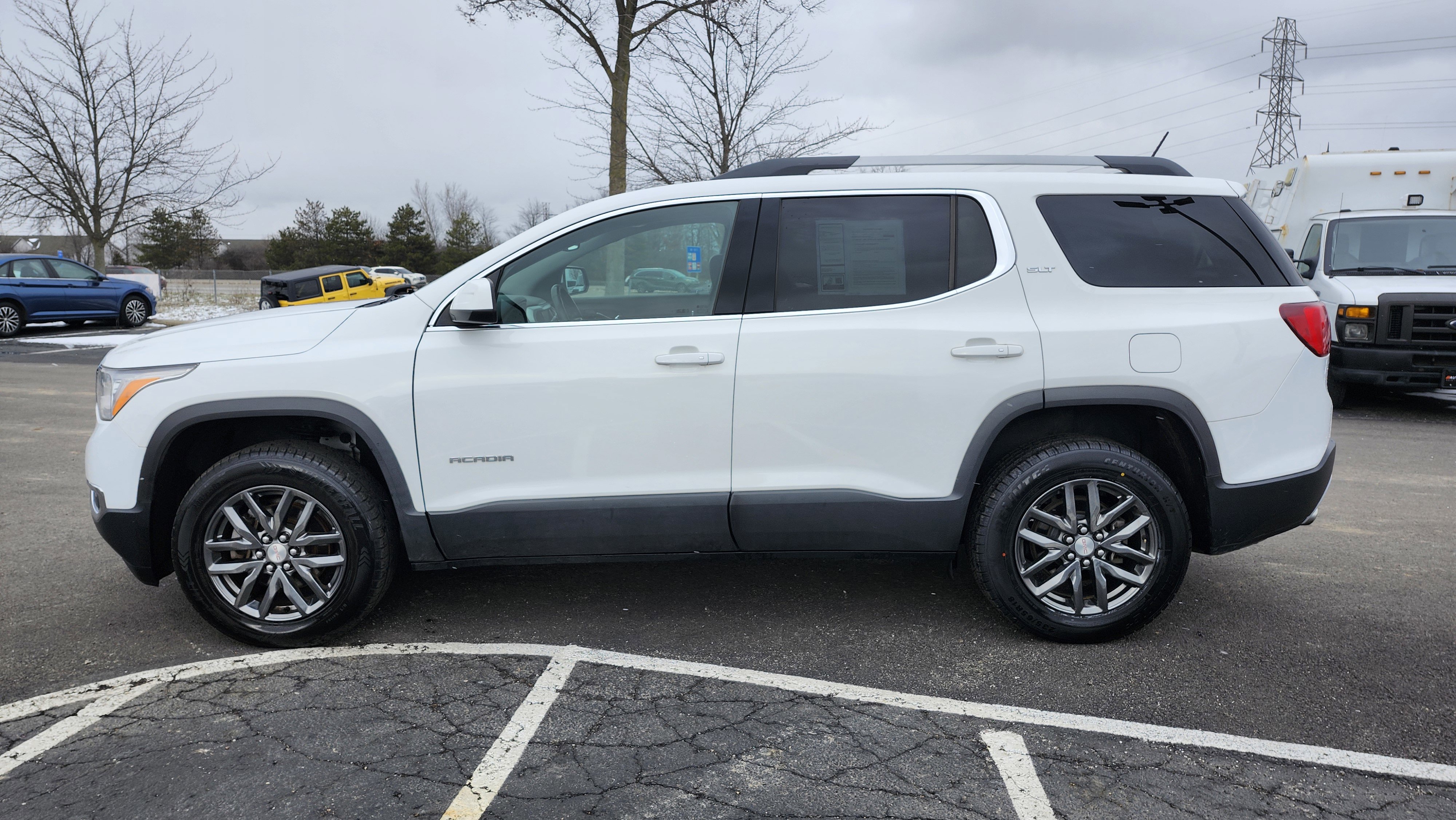Used 2019 GMC Acadia SLT image 14