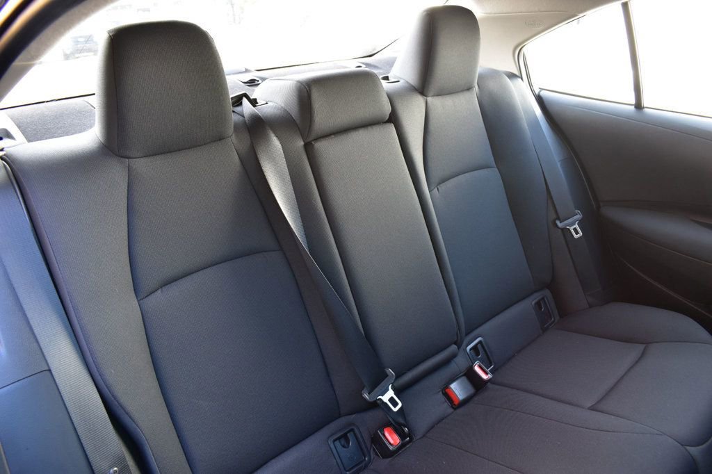 Used 2024 Toyota Corolla LE image 20