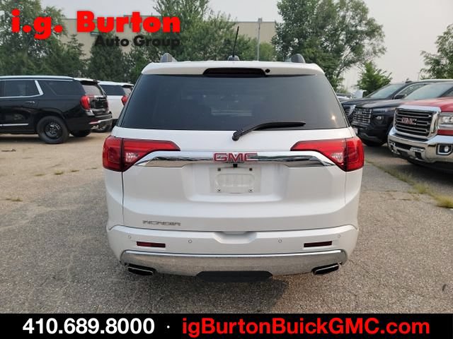 Used 2017 GMC Acadia Denali w/ Technology Package FWD image 5