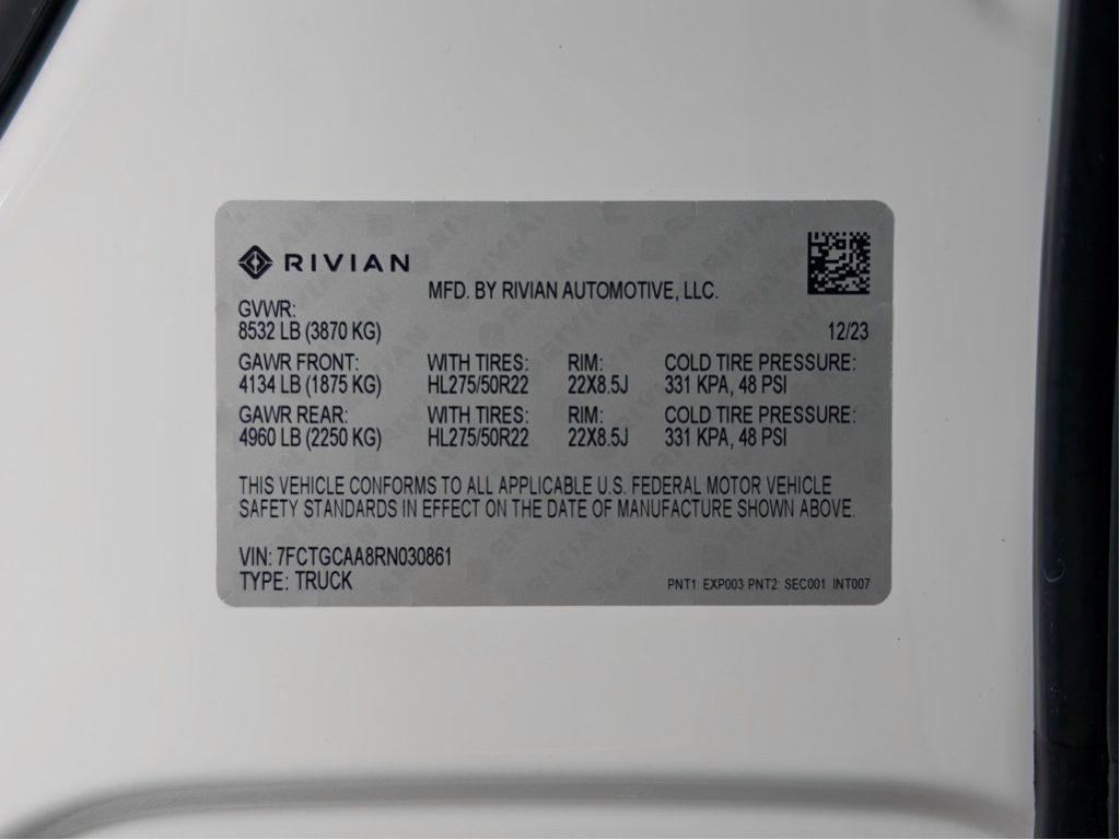 Used 2024 Rivian R1T Adventure Dual AWD/4WD image 29