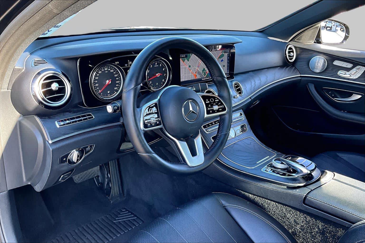 Used 2019 Mercedes-Benz E 300 image 16