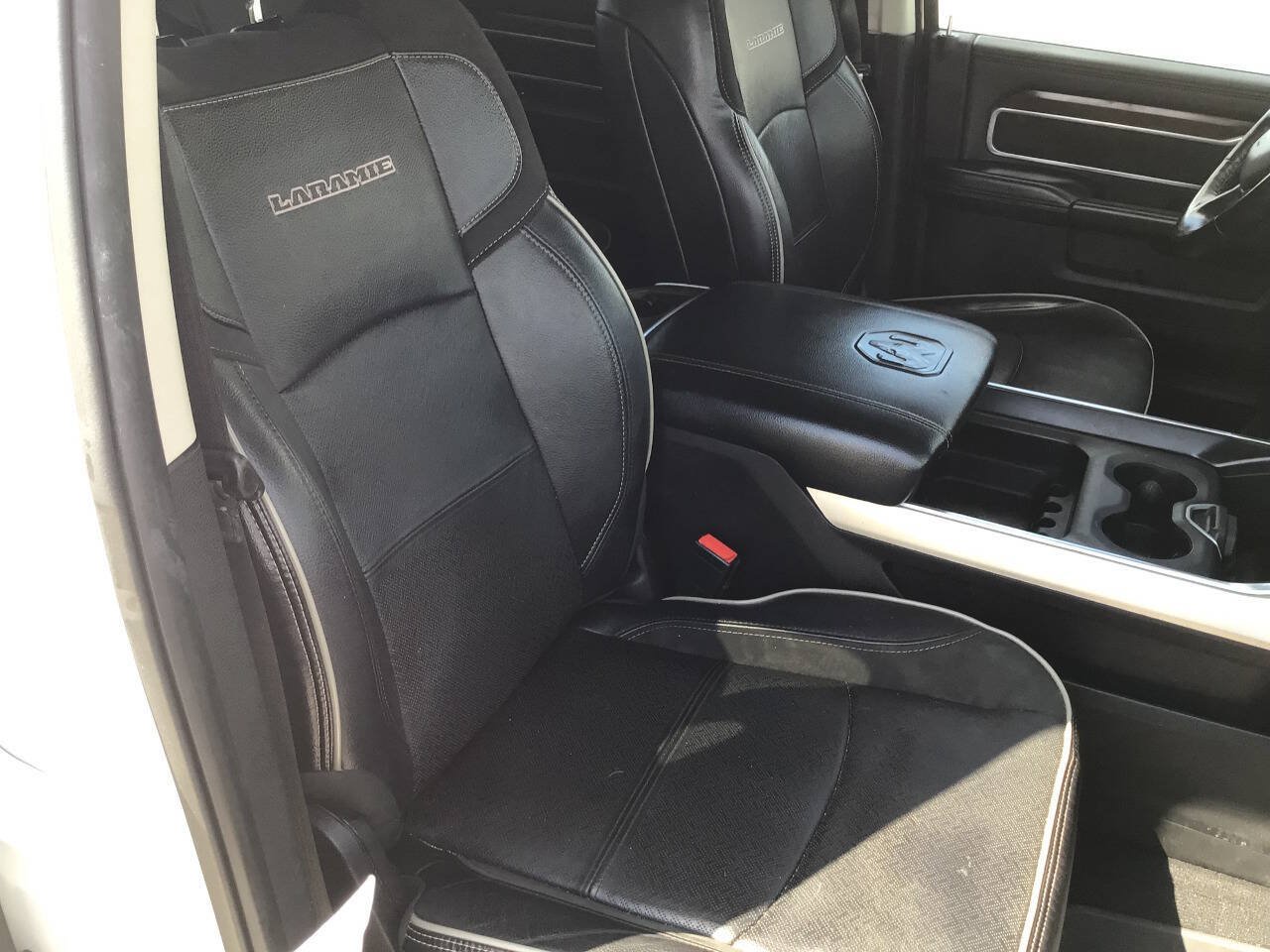 Used 2023 RAM 2500 Laramie AWD/4WD image 21