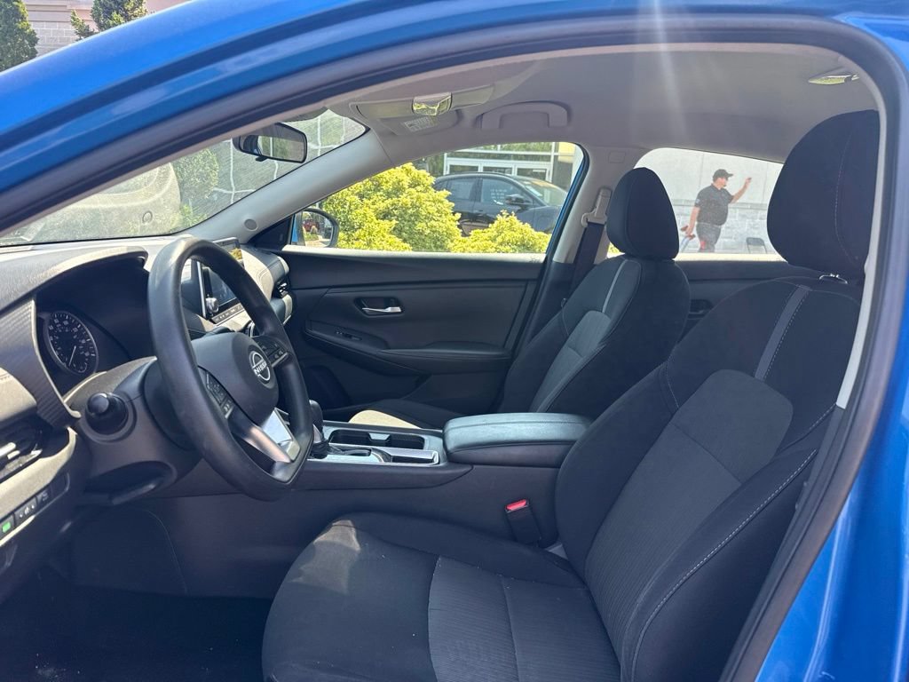 Used 2024 Nissan Sentra SV FWD image 12