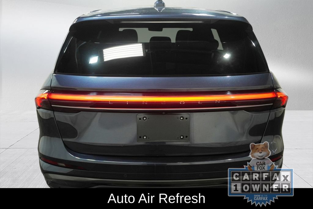 Used 2024 Lincoln Nautilus Premier w/ Equipment Group 102A AWD/4WD image 7