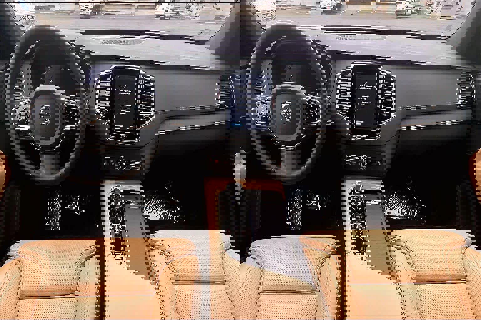 Used 2023 Volvo XC90 B6 Ultimate image 18