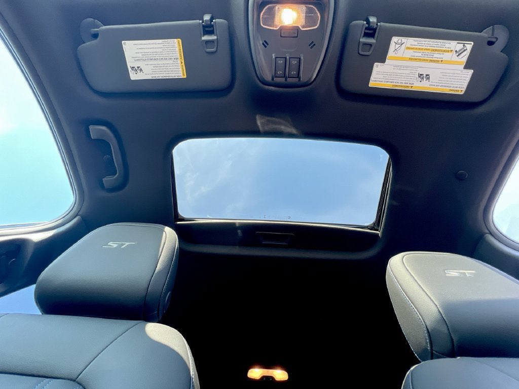 New 2026 Buick Envista Sport Touring w/ Convenience I Package FWD image 17