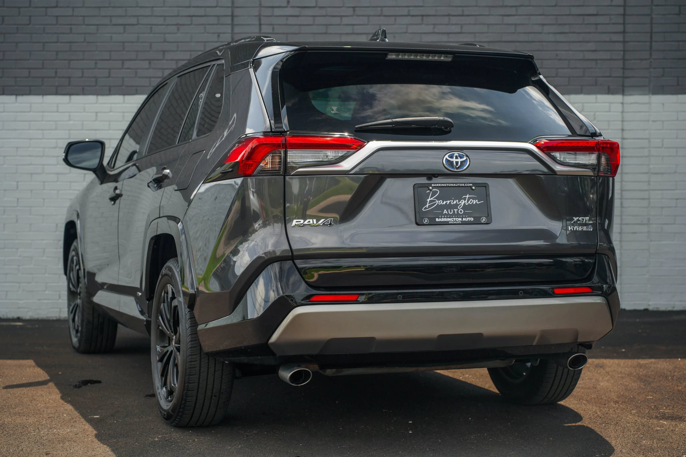 Used 2022 Toyota RAV4 XSE AWD/4WD image 7