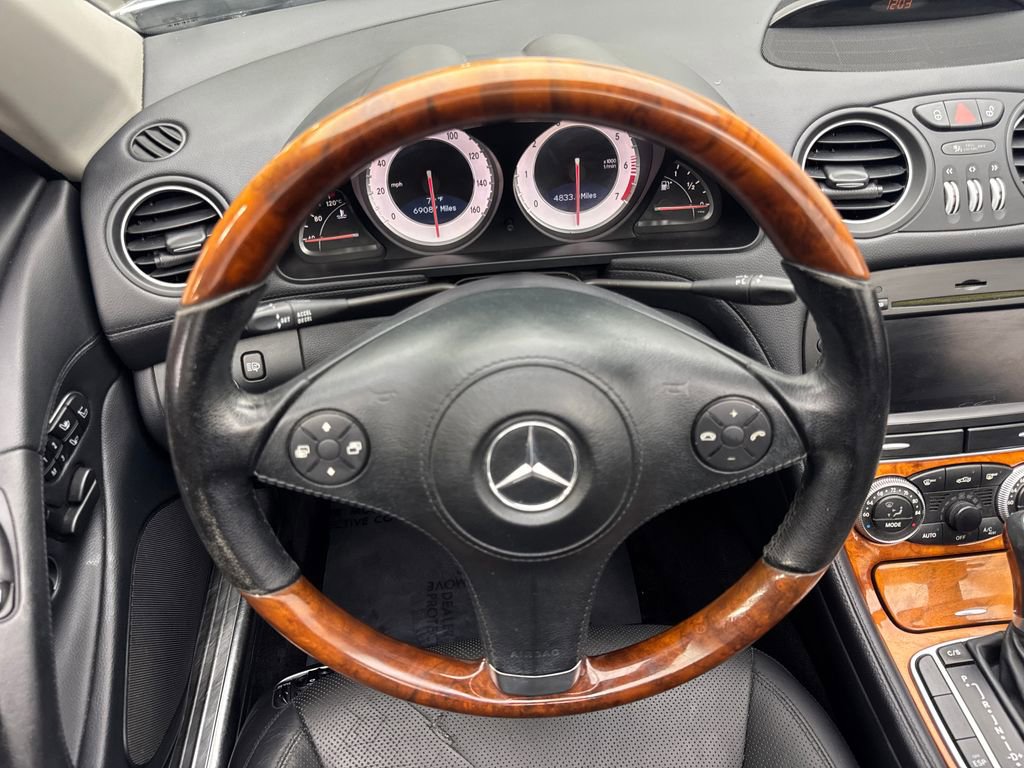 Used 2009 Mercedes-Benz SL 550 image 54