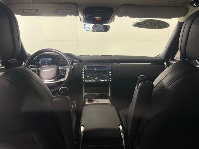 Used 2024 Land Rover Range Rover SE image 27
