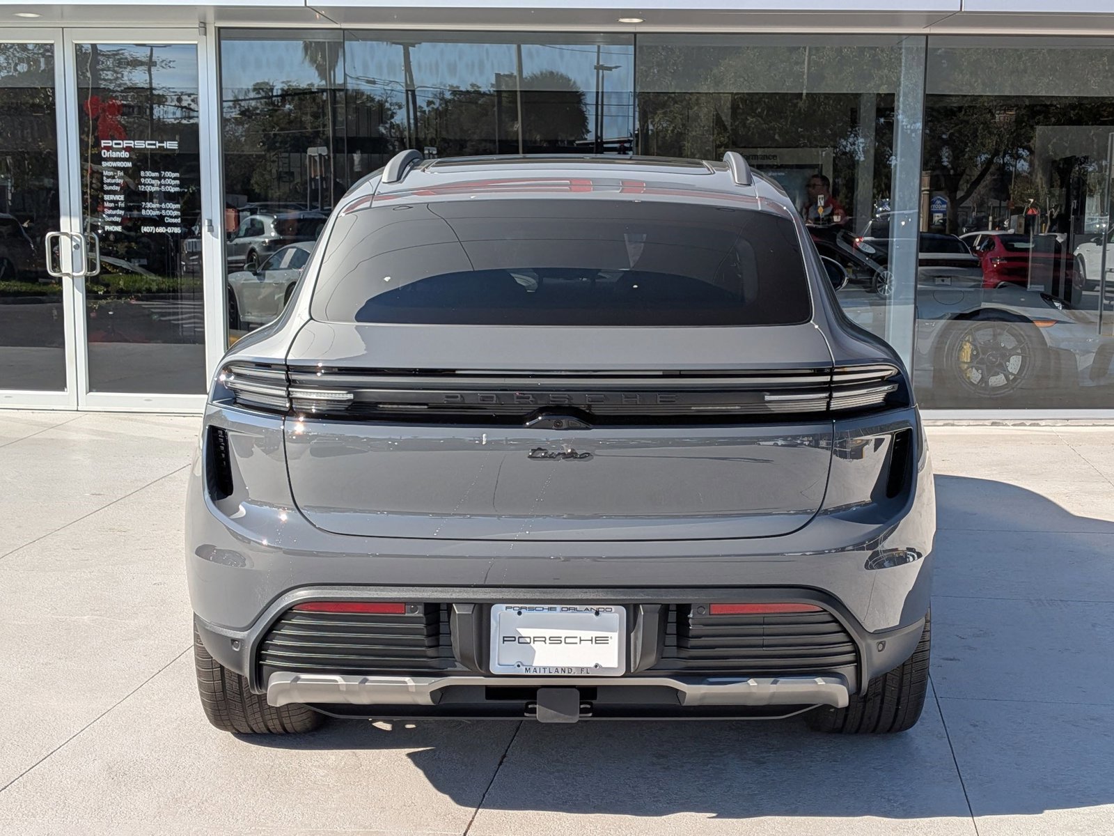 New 2025 Porsche Macan Turbo Electric image 10