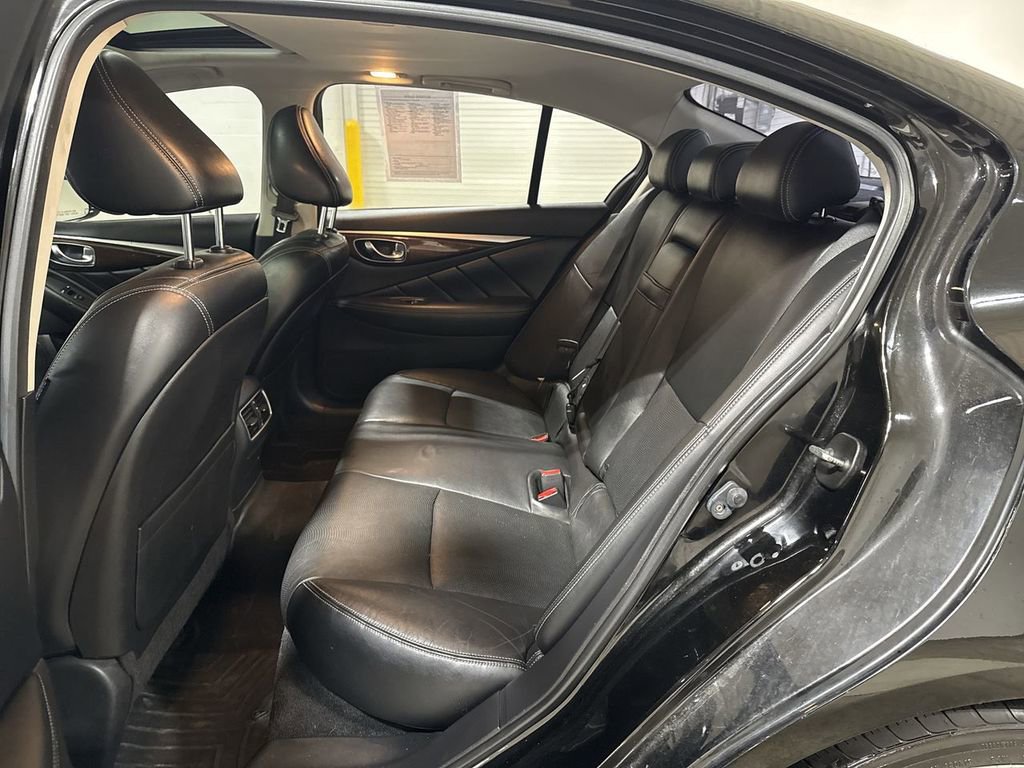 Used 2014 INFINITI Q50 Premium w/ Deluxe Touring Package image 24