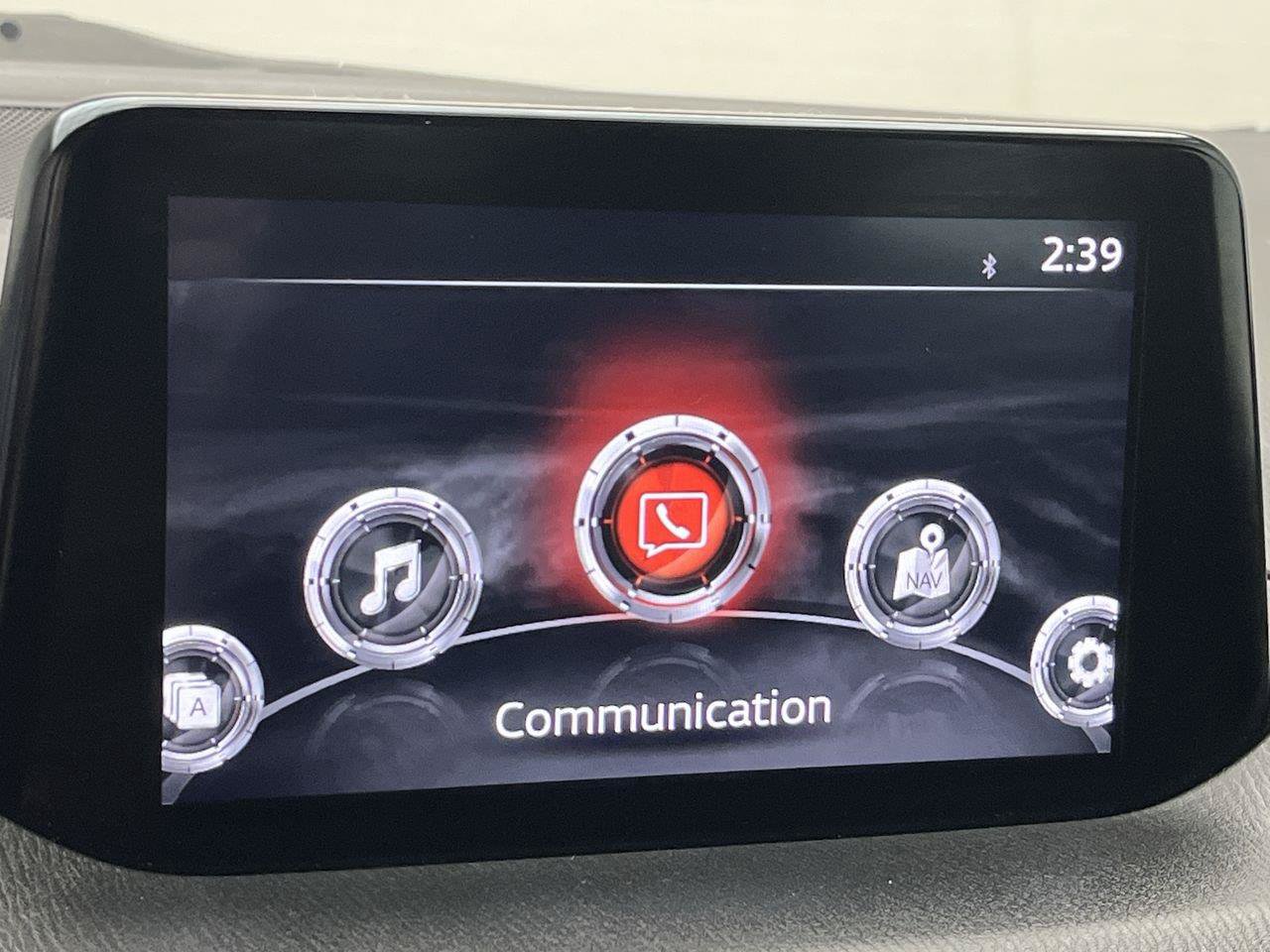 Used 2018 MAZDA MAZDA3 Touring FWD image 16