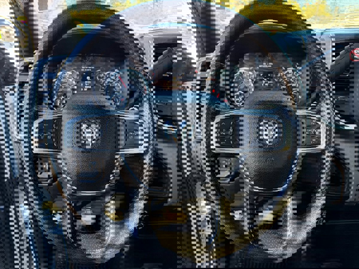 Used 2023 RAM 5500 SLT w/ Quick Order Package 2YG SLT image 17