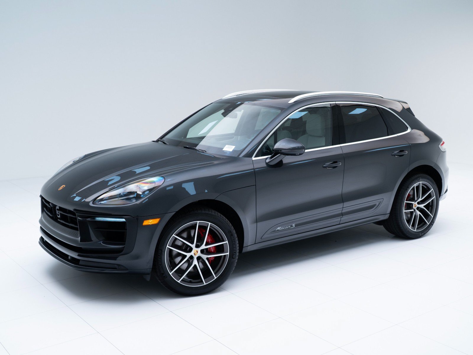 New 2026 Porsche Macan S AWD/4WD image 1