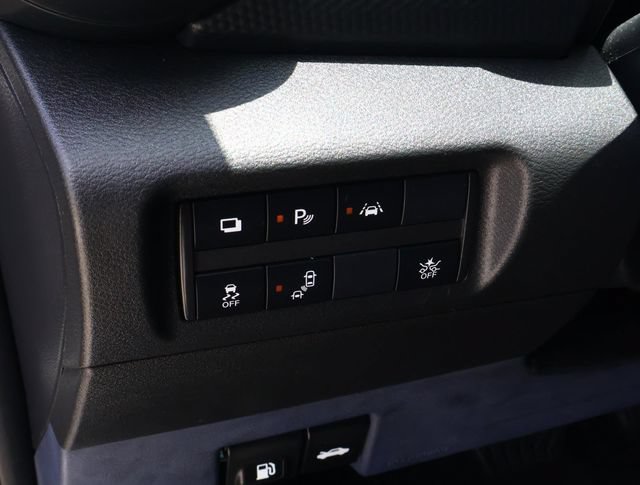 Used 2022 Nissan Kicks S FWD image 21