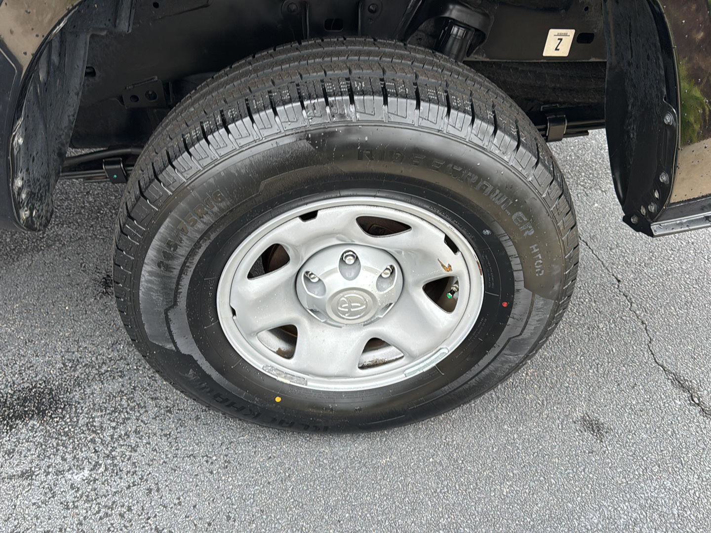 Used 2021 Toyota Tacoma SR w/ SR Convenience Package image 30