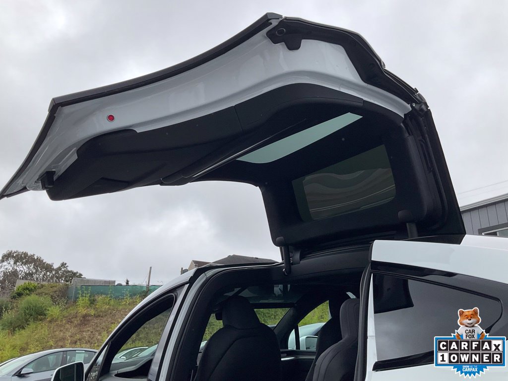 Used 2022 Tesla Model X AWD/4WD image 32