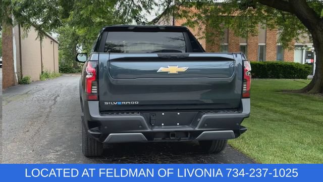 Certified 2025 Chevrolet Silverado EV LT AWD/4WD image 7