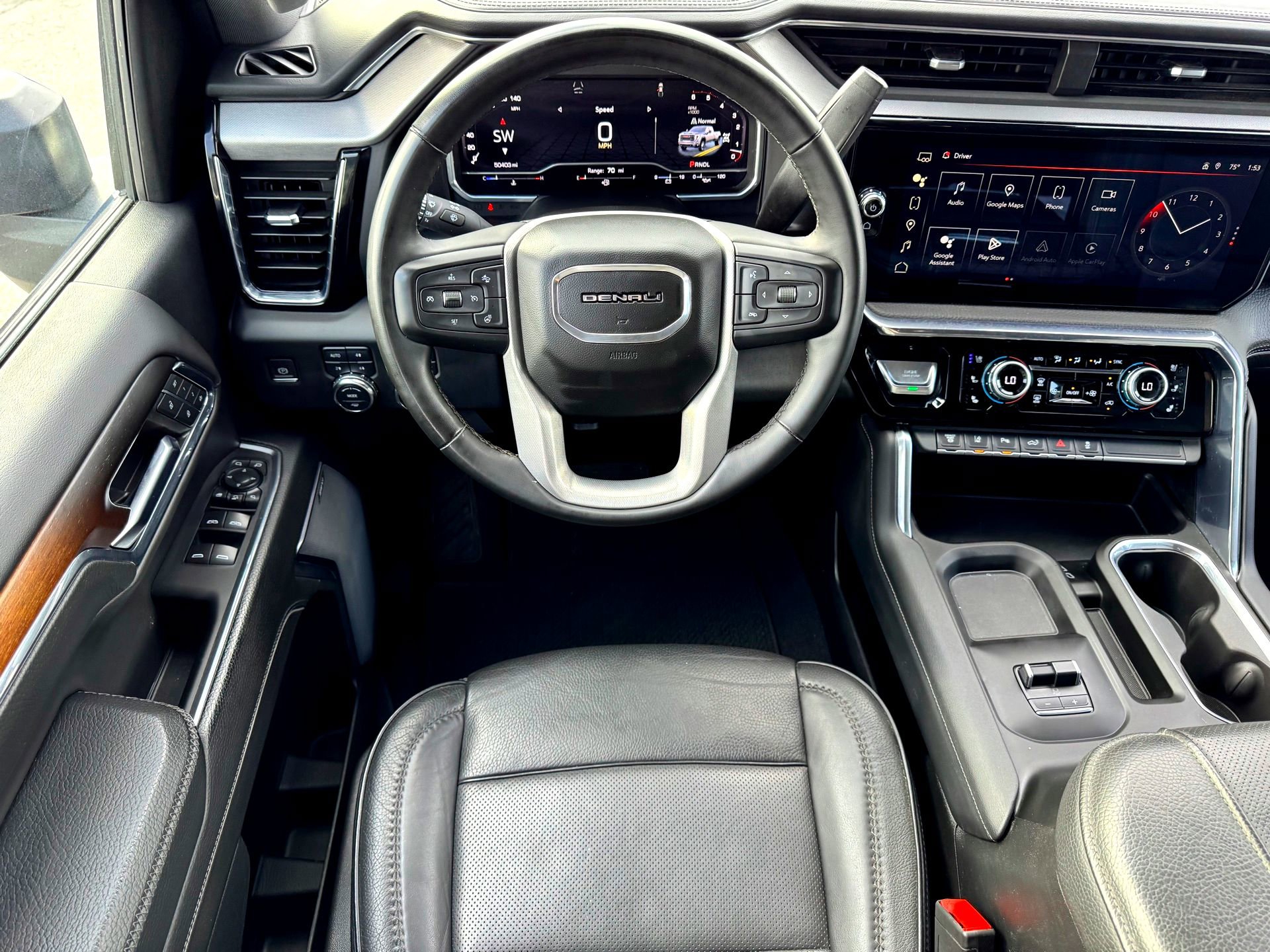 Used 2024 GMC Sierra 3500 Denali w/ Denali Reserve Package image 25