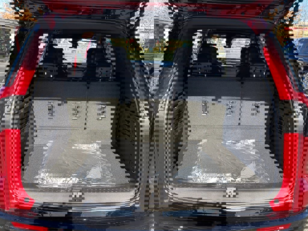 New 2026 Chevrolet Traverse High Country image 29