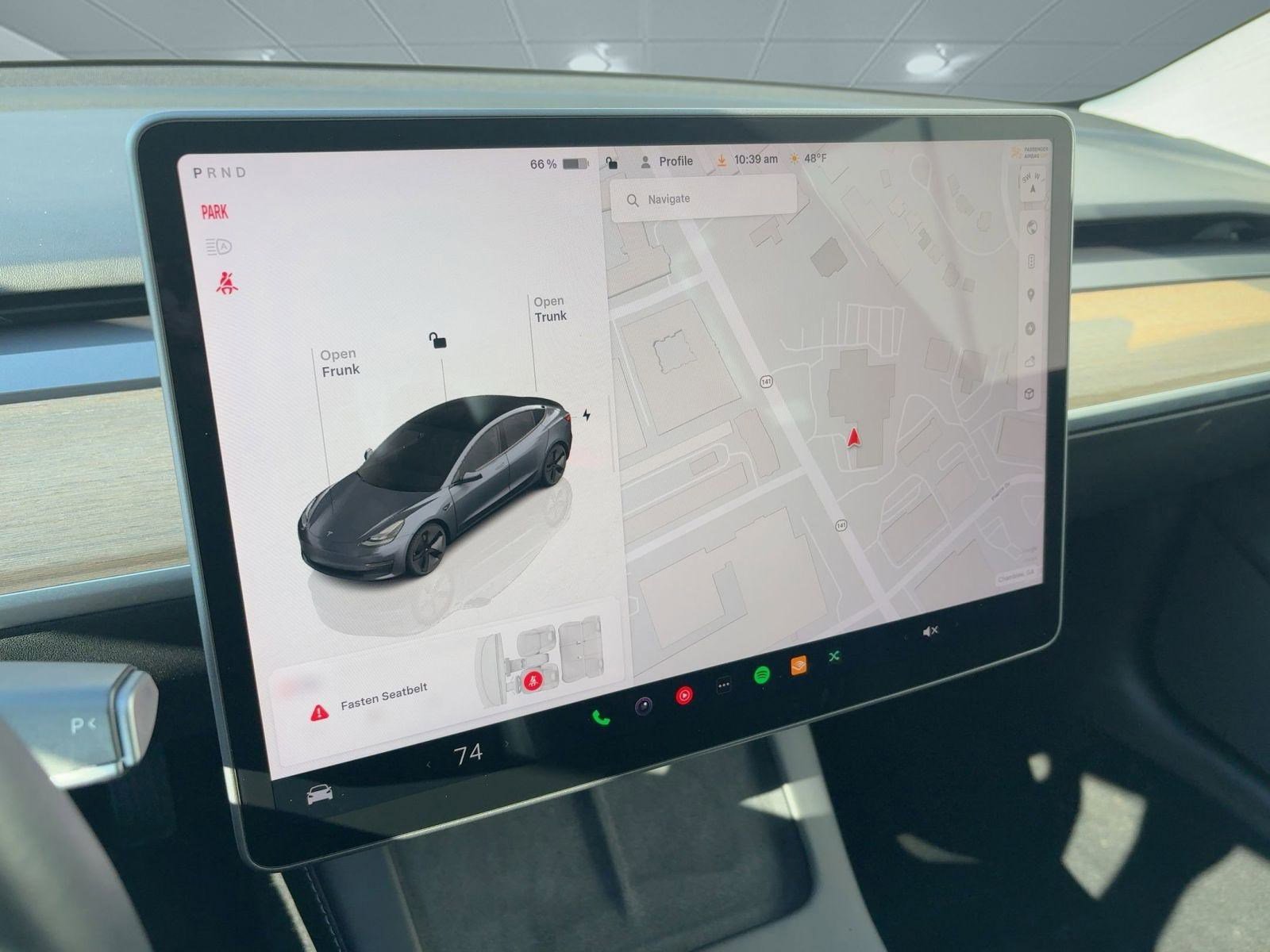 Used 2023 Tesla Model 3 Standard Range image 22