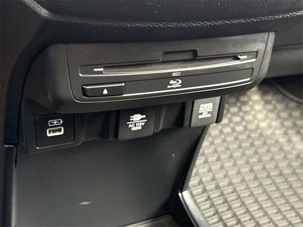 Used 2022 Honda Odyssey Elite image 39