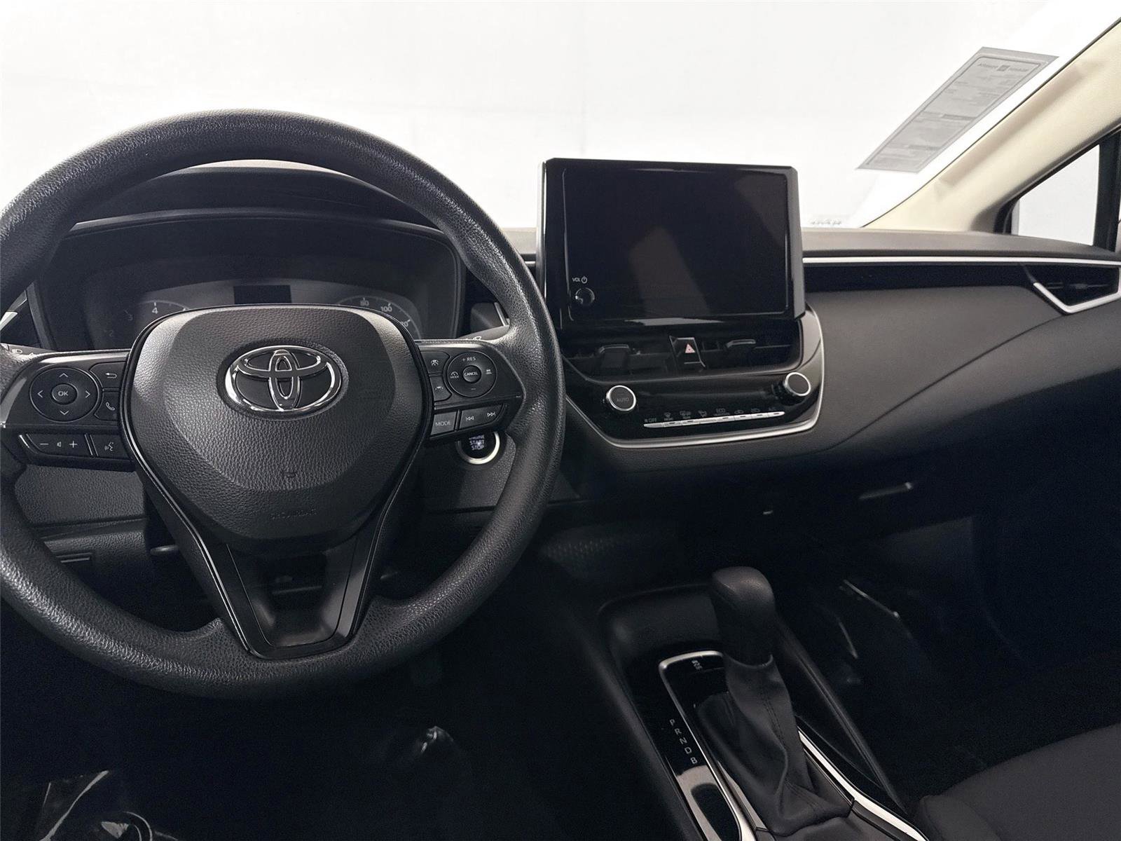 Certified 2024 Toyota Corolla LE w/ LE Convenience Package image 30