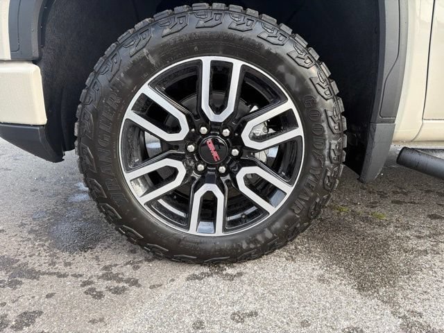 New 2026 GMC Sierra 1500 AT4 w/ AT4 Premium Package AWD/4WD image 9