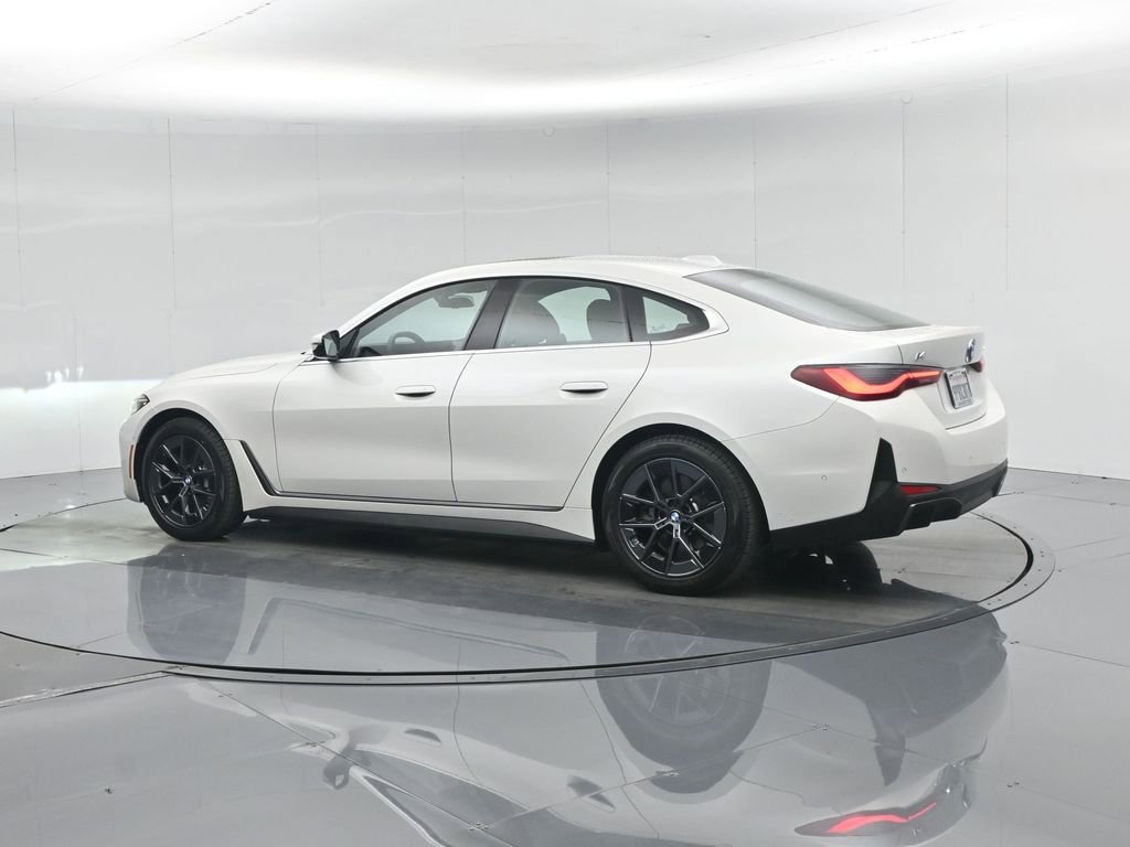 Used 2025 BMW i4 eDrive40 image 7