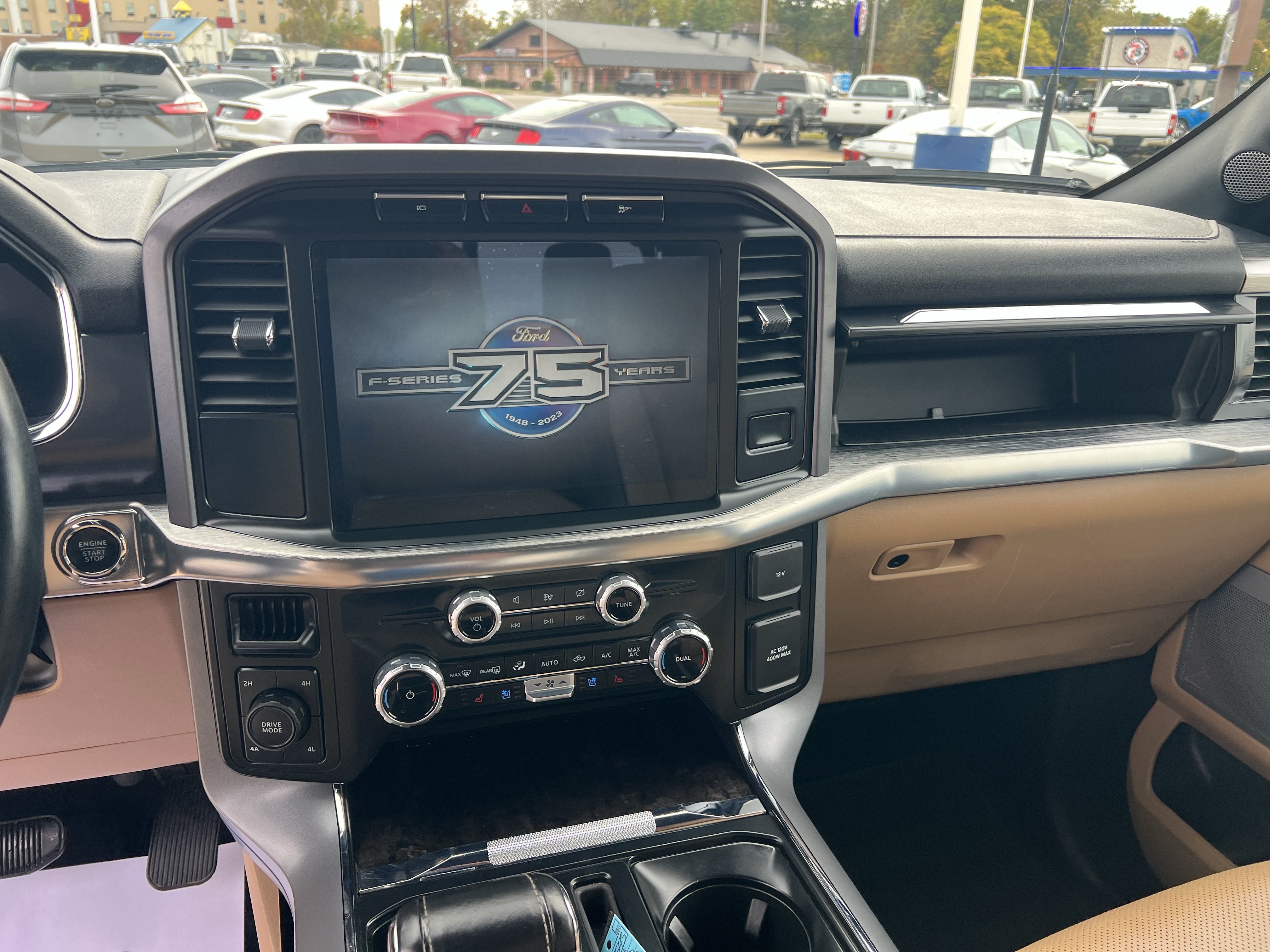 Used 2023 Ford F150 Lariat AWD/4WD image 22