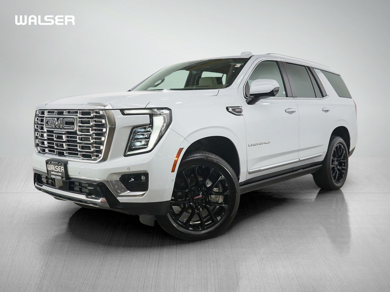 Used 2026 GMC Yukon Denali w/ Denali Reserve Package AWD/4WD image 1