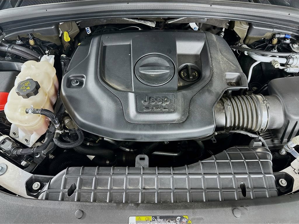 Used 2023 Jeep Grand Cherokee Summit image 32