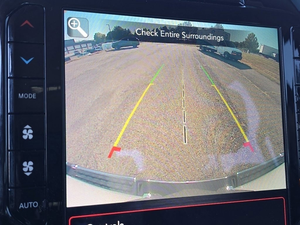 Used 2019 RAM 1500 Laramie image 10