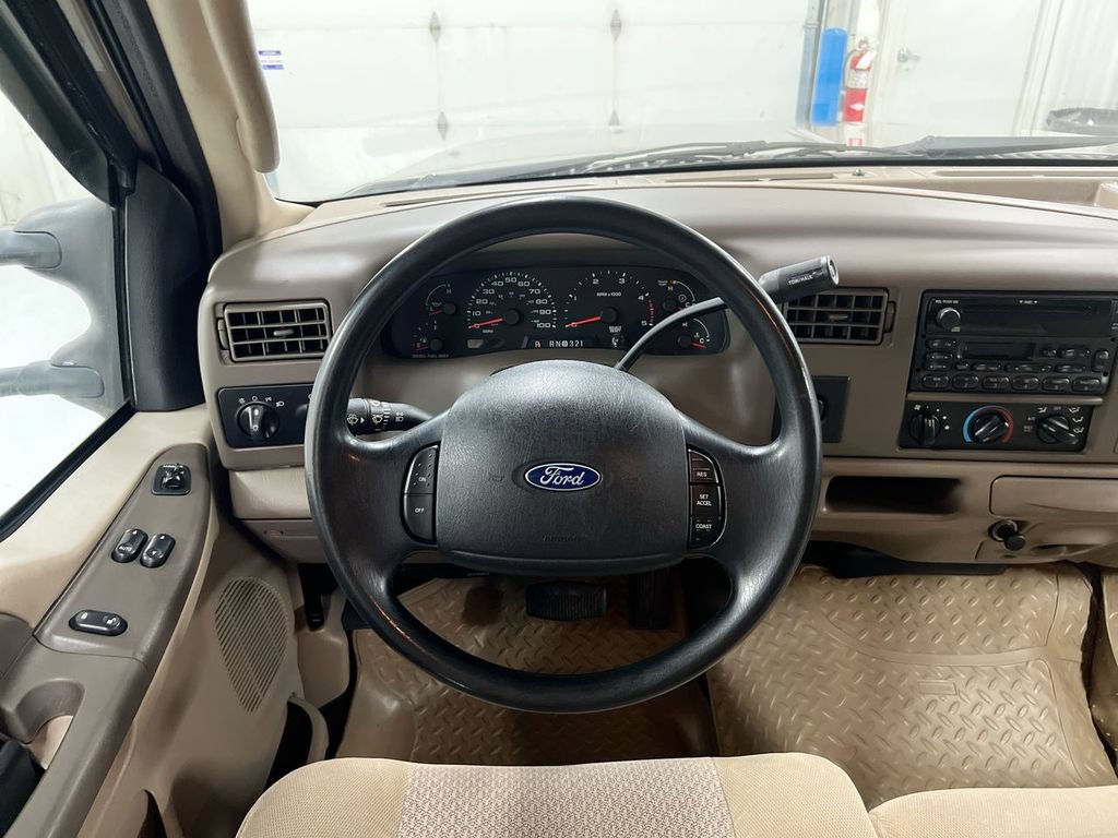 Used 2003 Ford F250 XL RWD image 11
