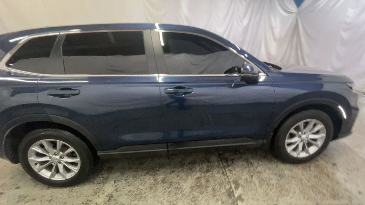 Used 2023 Honda CR-V EX-L image 9