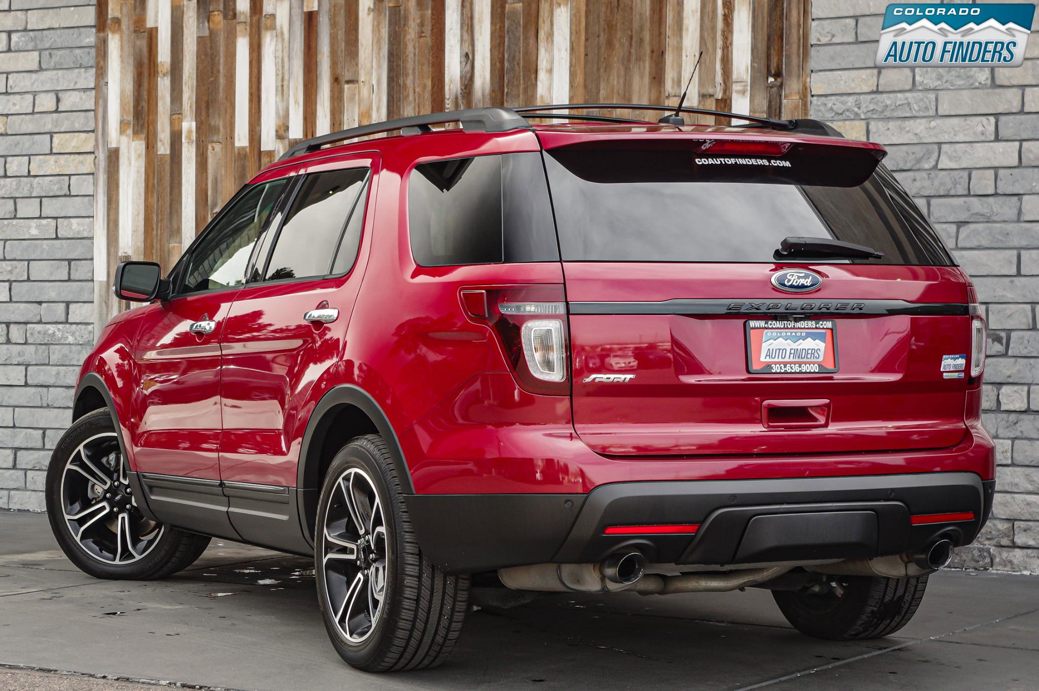Used 2013 Ford Explorer Sport image 4