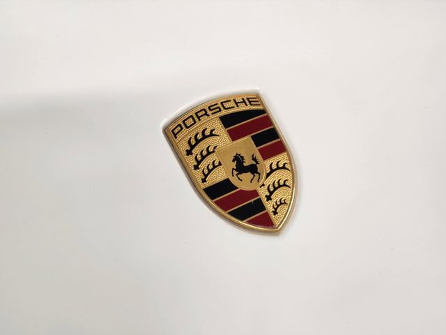 Used 2021 Porsche Taycan RWD image 13