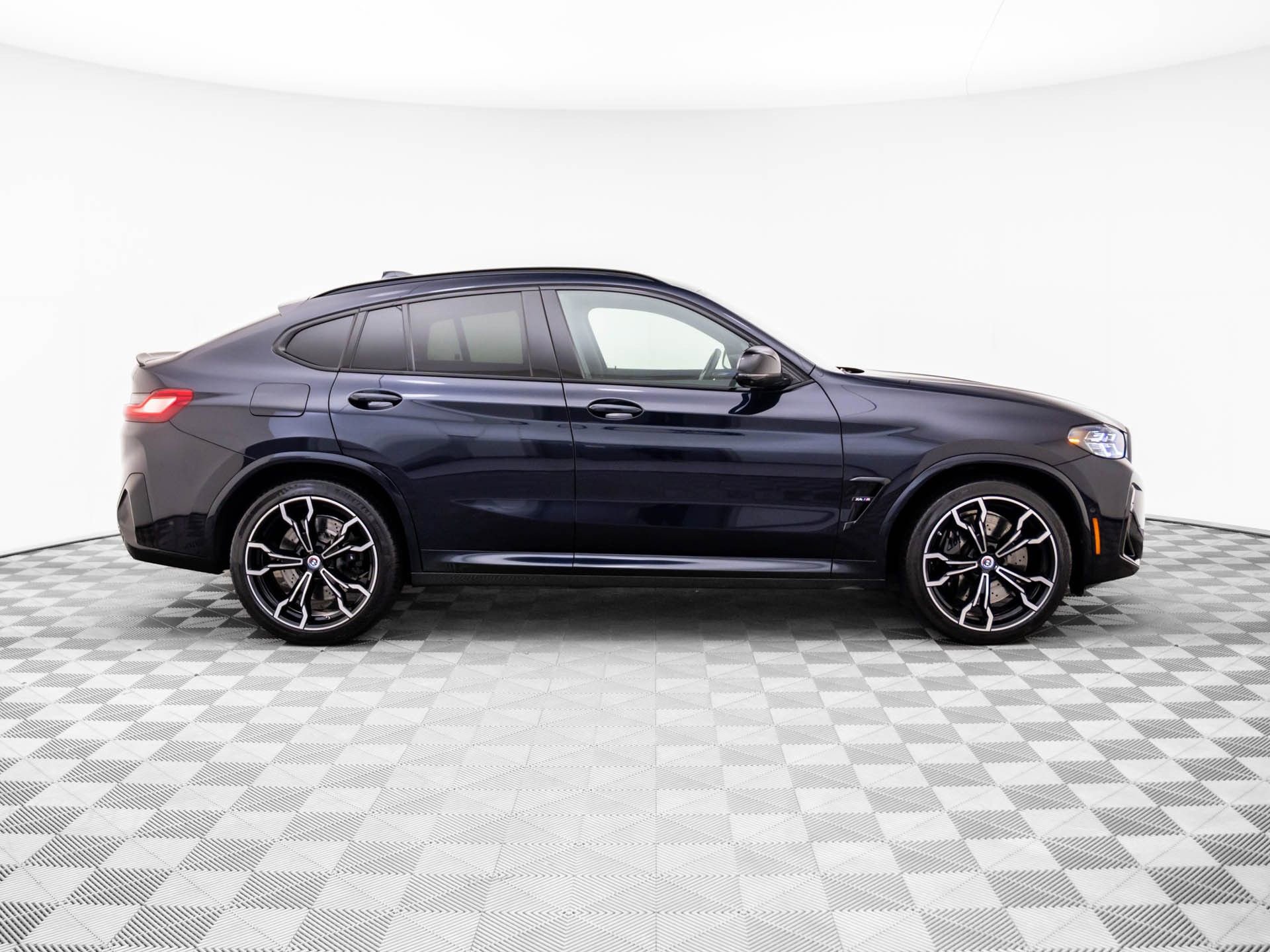 Used 2023 BMW X4 M w/ Competition Package image 7