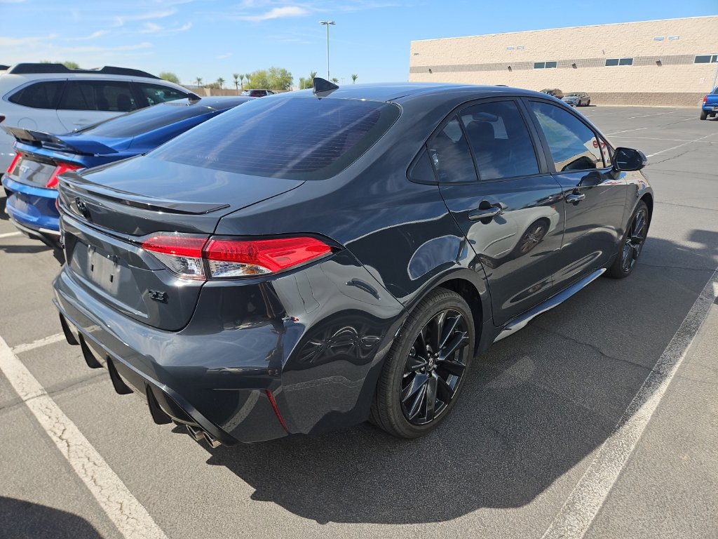 Used 2026 Toyota Corolla SE w/ SE Package FWD image 3