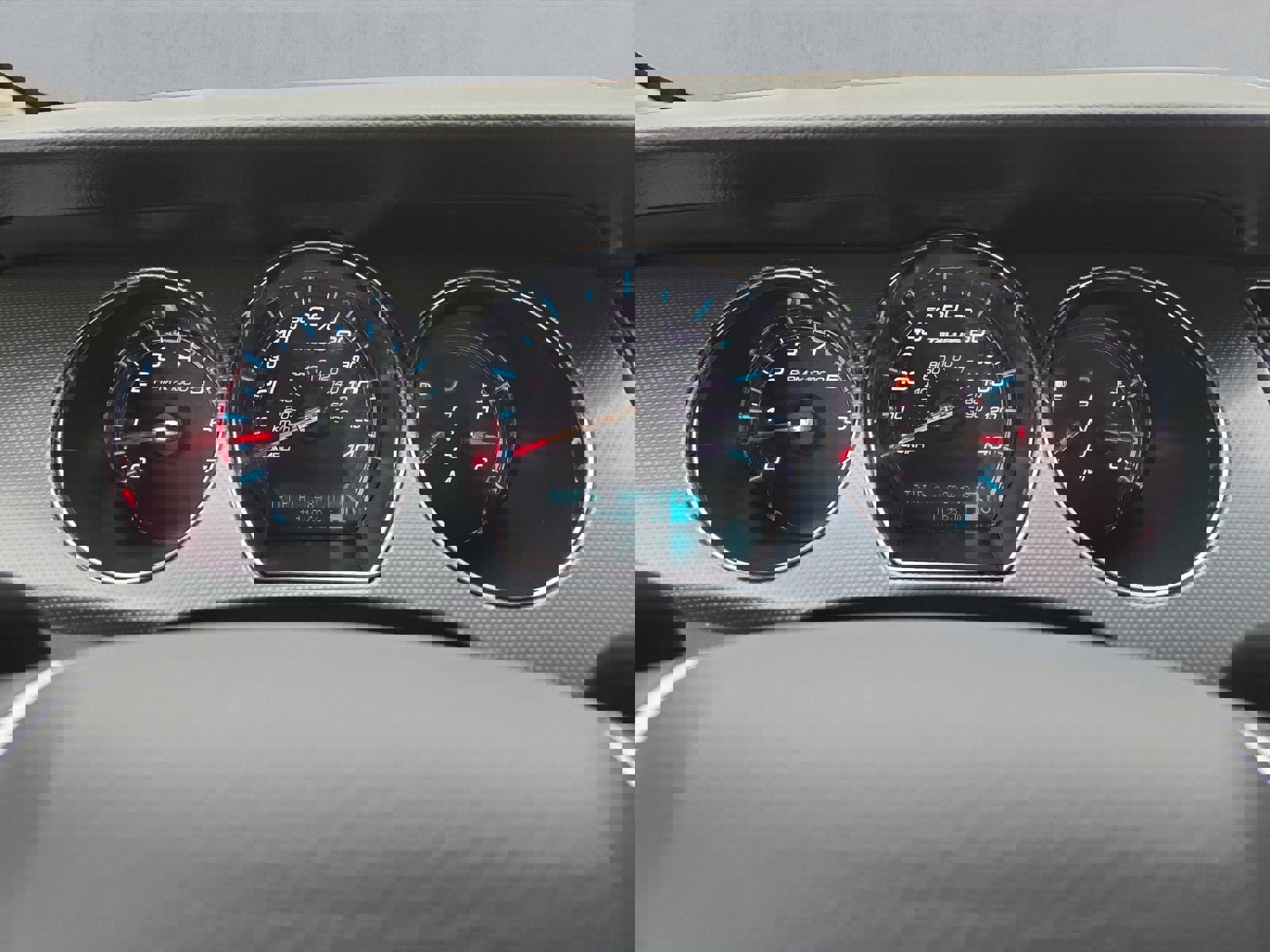 Used 2012 Ford Taurus SEL image 16