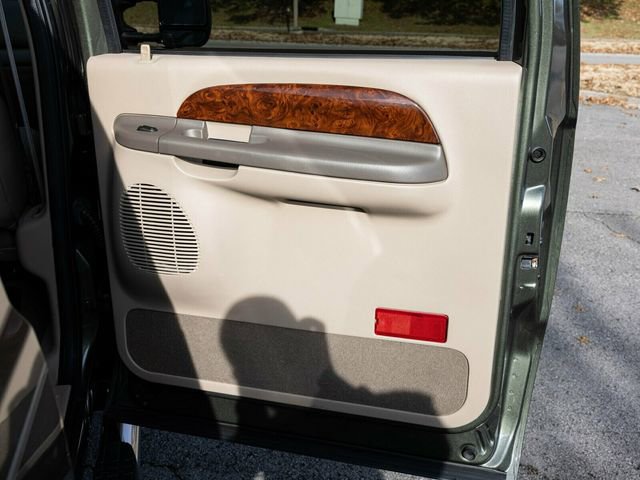 Used 2001 Ford Excursion Limited image 65