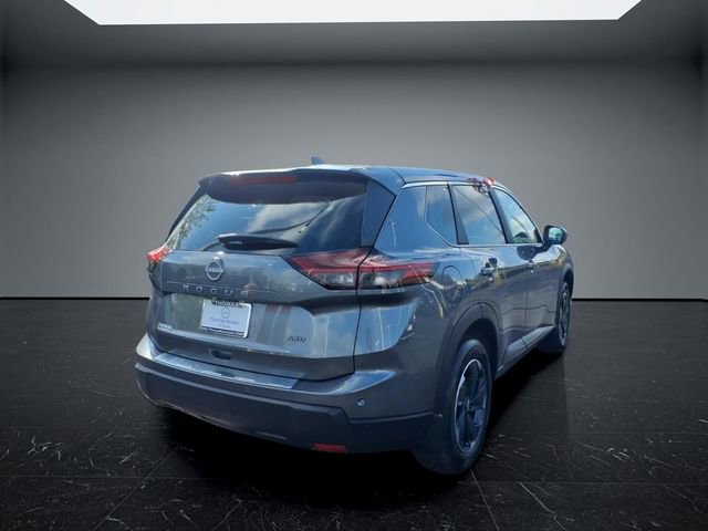 Used 2026 Nissan Rogue SV AWD/4WD image 7