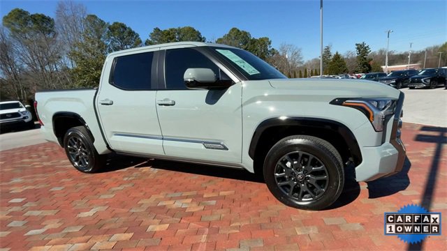 Used 2025 Toyota Tundra Platinum image 3