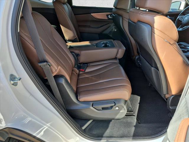 Used 2023 Acura MDX w/ Technology Package FWD image 23