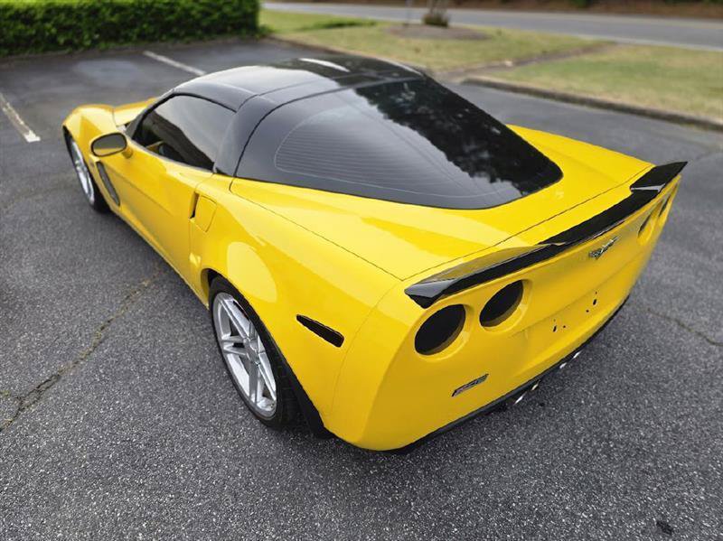 Used 2006 Chevrolet Corvette Z06 w/ Preferred Equipment Group RWD image 10